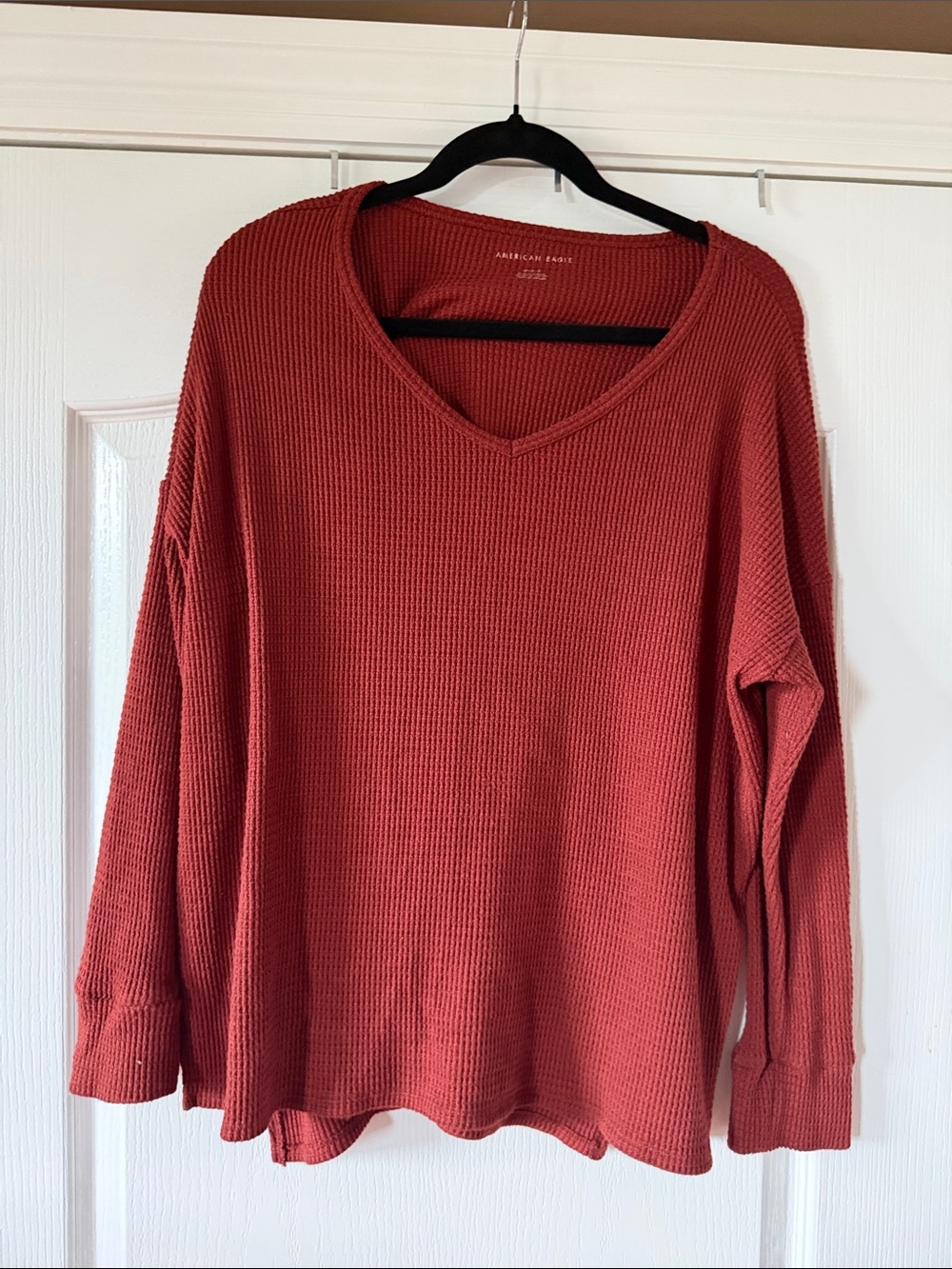 American Eagle Outfitters Women's Rust Red V-Neck Waffle Knit Sweater